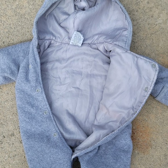 Disney Mickey Mouse Baby 6/9 Months One Piece Hooded Snow Suit - Picture 5 of 7